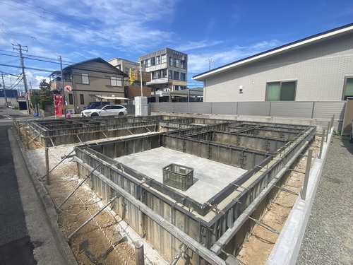 基礎の天端施工
